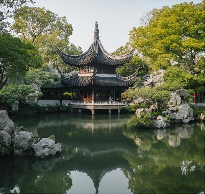 绥芬河念芹土建有限公司